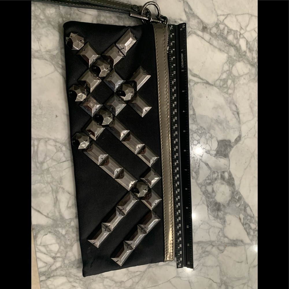 Authentic Burberry clutch with wristlet - Picture 3 of 5